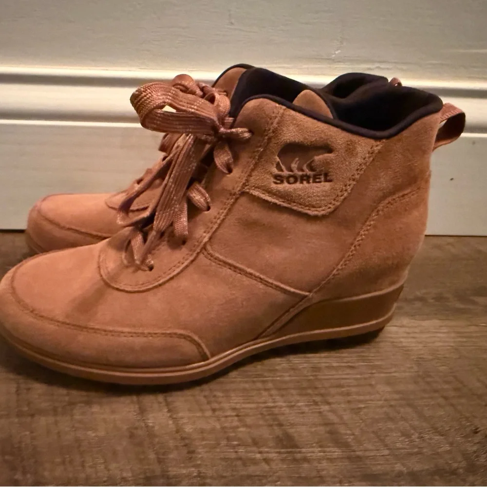 Sorel Brown Heeled Boots - Picture 4 of 7